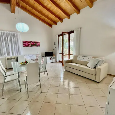 Apartment Casa I Fiori Olbia